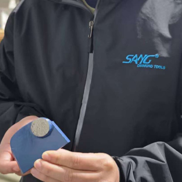 Высокоэффективное шлифование начинается с превосходных алмазных шлифовальных кругов