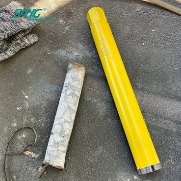 Проверенная в полевых условиях производительность: алмазное корончатое сверло SANG Arix Technology Turbo Segment для железобетона.